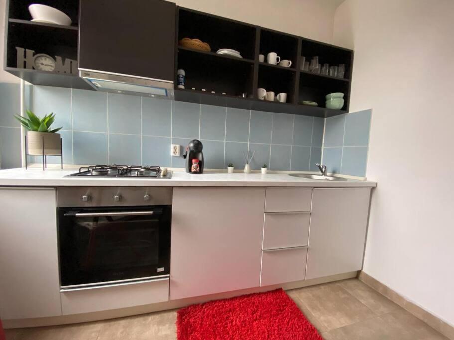Kara'S Apartment บูคาเรสต์ ภายนอก รูปภาพ