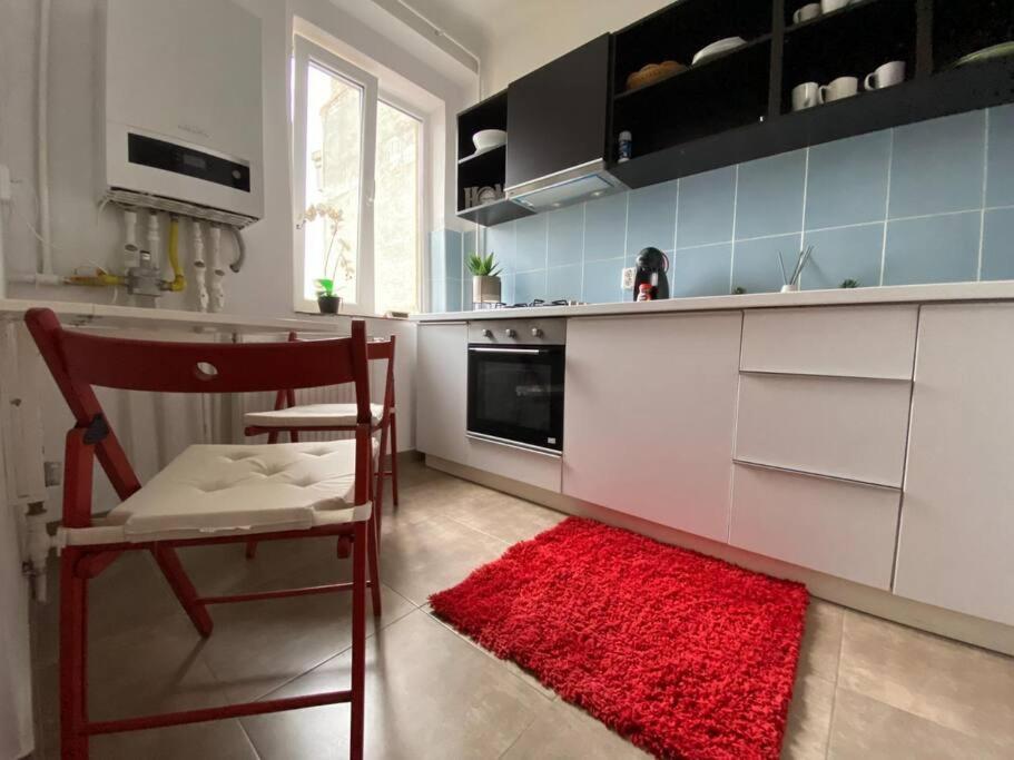 Kara'S Apartment บูคาเรสต์ ภายนอก รูปภาพ